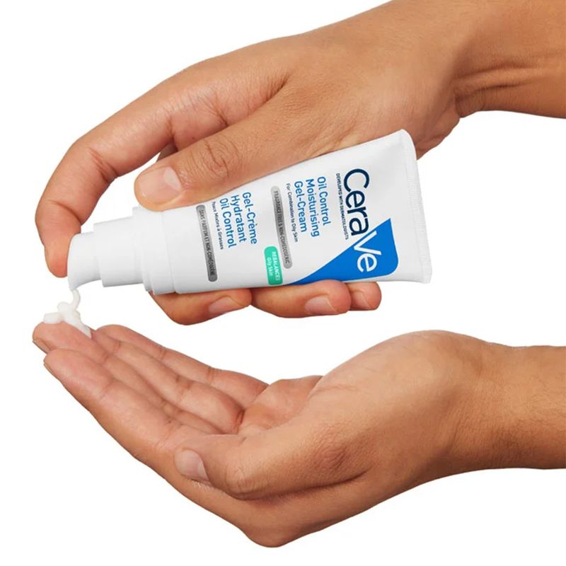 Gel-Crema-Facial-Hidratante-Cerave-Oil-Control-52-gr-3.jpg
