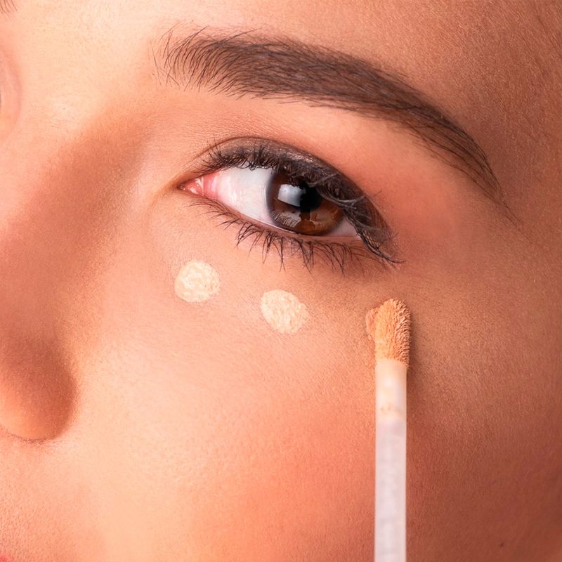 Corrector-Vogue-Resist-5ml-Petalo-2.jpg