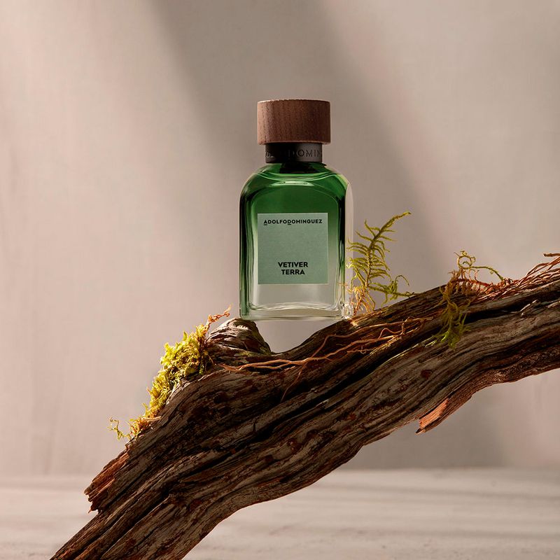 Perfume-Hombre-Adolfo-Dominguez-Vetiver-Terra-120ml-2.jpg