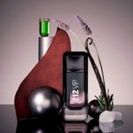 Perfume-Hombre-Carolina-Herrera-212-Vip-Black-EDP-50ml-2.jpg