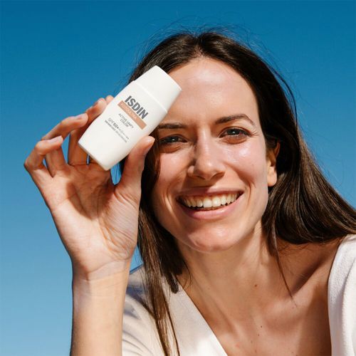 Protector Solar Facial Isdin Active Unify Color Fps50 50ml