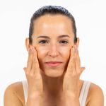 Crema-Facial-Dermaglos-CC-Cream-Tono-Medio-50g-3.jpg