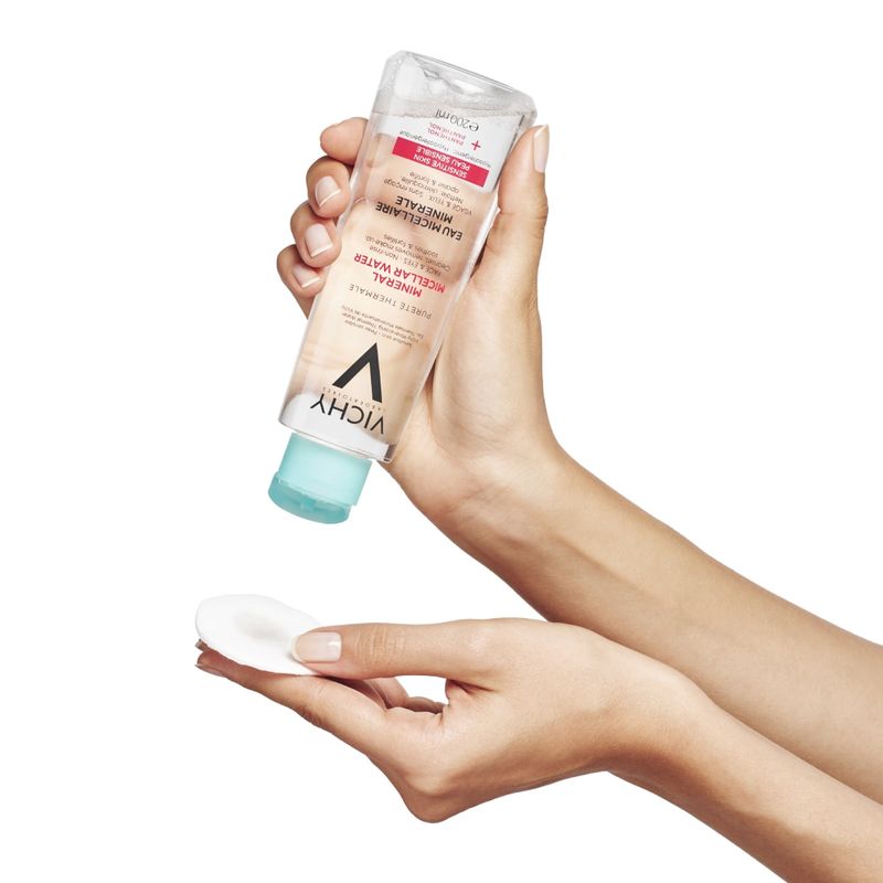 Agua-Micelar-Vichy-Piel-Sensible-200ml-2.jpg